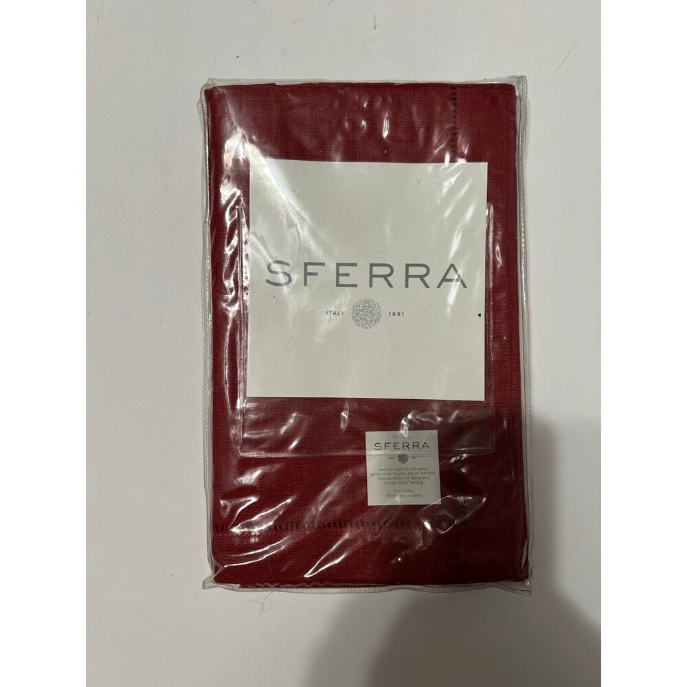 Sferra Dinner napkins linen red festival holidays christmas